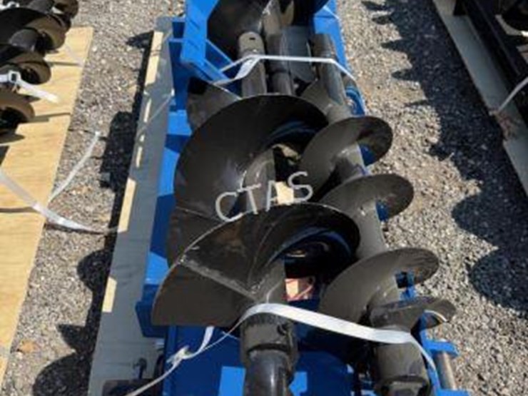 #142-•-skid-steer-loader-w/-3-augers---8",-12",-&-16"-image-2