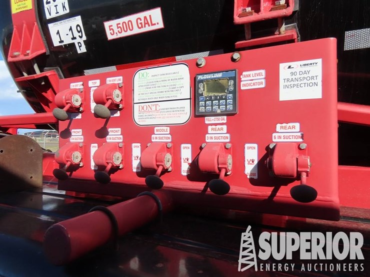 (x)-(4-63)-2014-worley-t/a-5500-gal-acid-transport-image-5