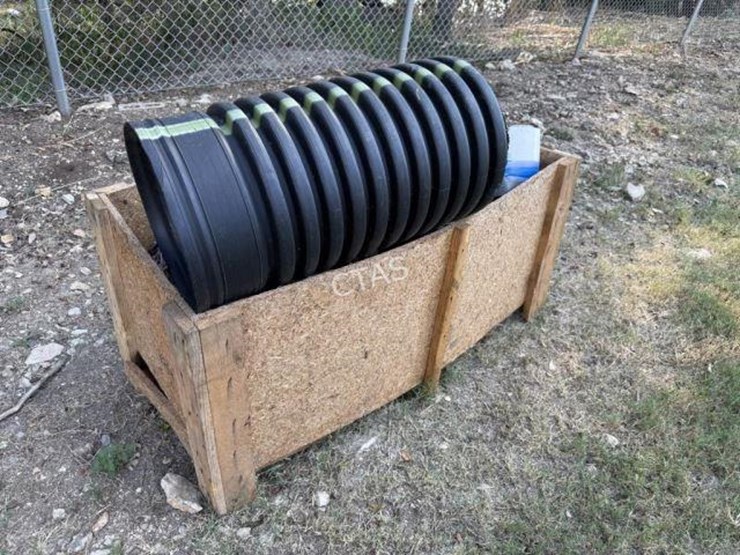 #117-•-box-of-misc.-sprinkler-fittings,-irrigation-items-image-2