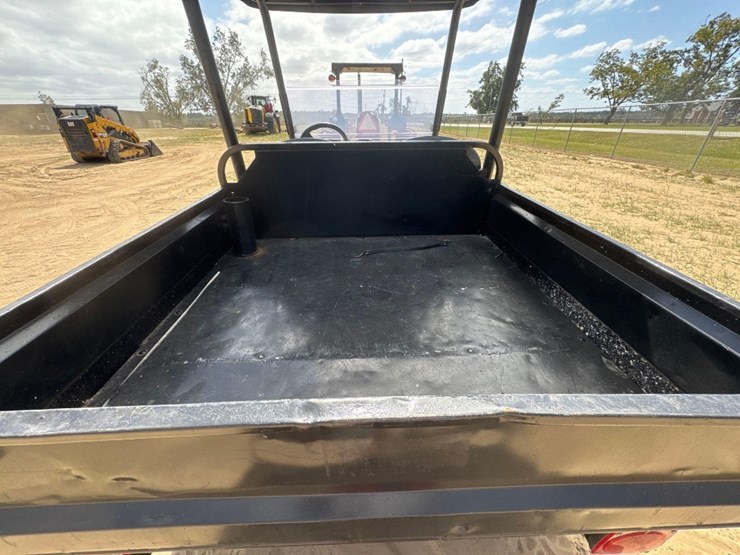 club-car-intell-trak-4x4-utv-image-14