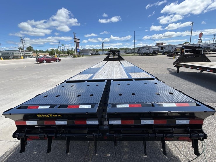#1796-•-unused-2024-big-tex-22gn-gooseneck-trailer-image-4