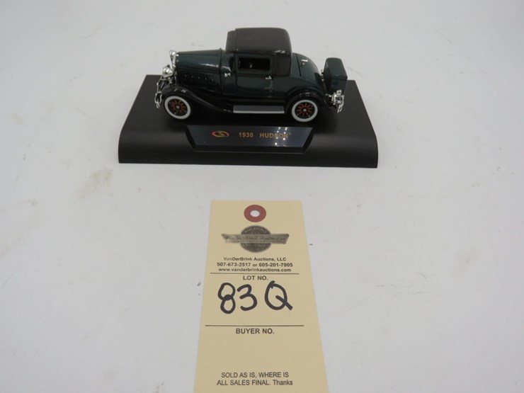 advertising-toy-group-image-2