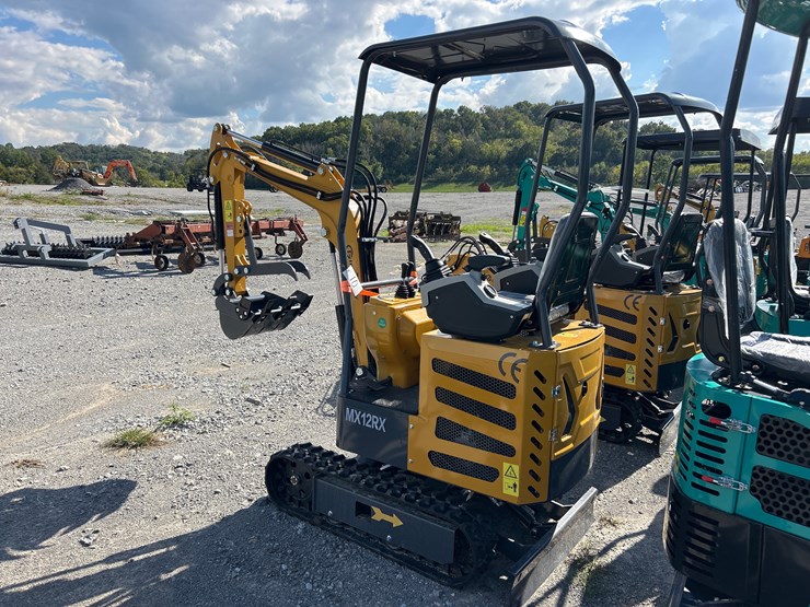 #10-•-2025-cfg-industrial-mx12rx-mini-excavator-image-3