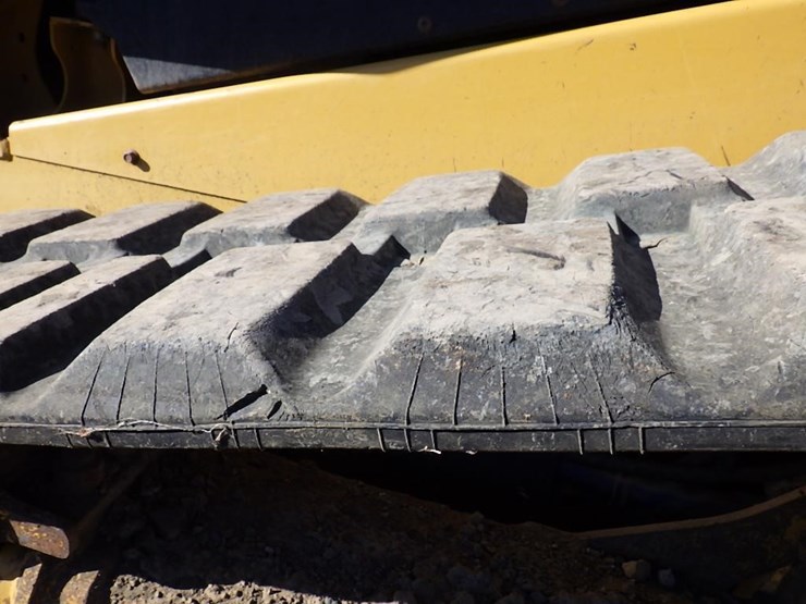 caterpillar-299c-image-14