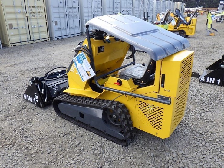 2025-infront-yf480-skid-steer-tracked-loader-image-2