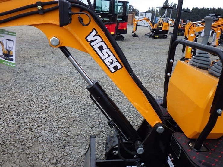 2025-vicsec-vc13-hydraulic-excavator-image-8