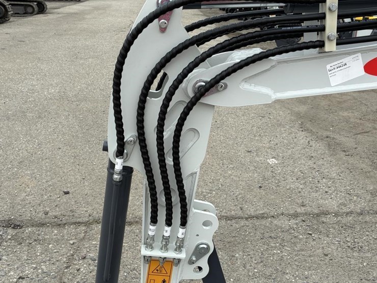 2025-bttl-et15h-6-hydraulic-excavator-image-10