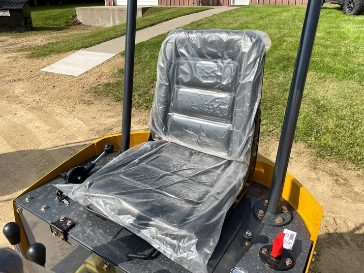#202-•-new-rt12r-mini-excavator-image-20