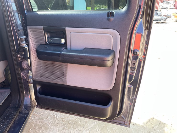 2005-ford-f150-image-42