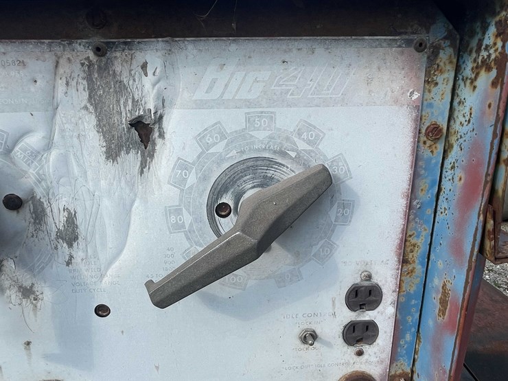 #8619-•-miller-big-40-welder-(aps)-image-27
