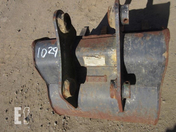 caterpillar-24-image-6