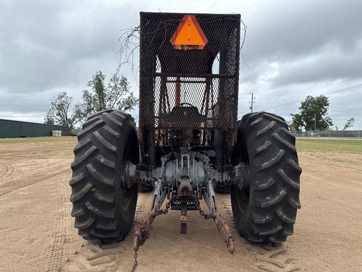 massey-ferguson-398-image-7