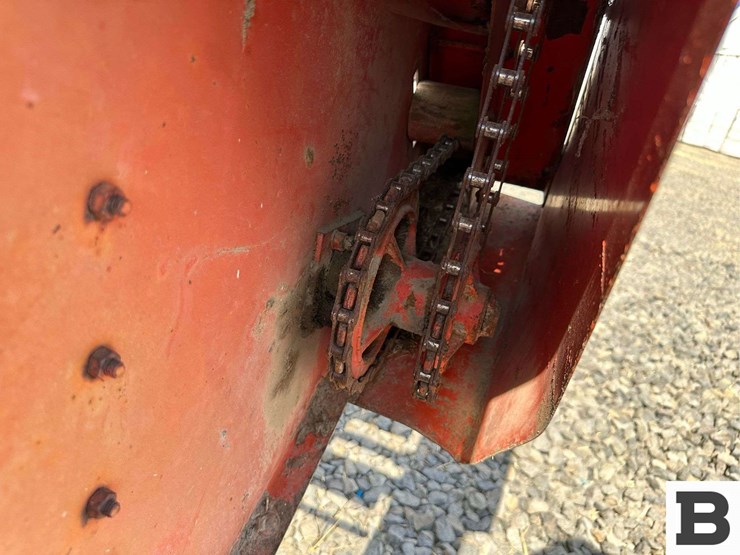 case-manure-spreader-image-10