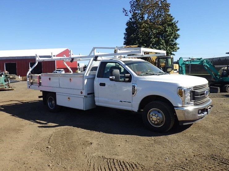 2019-ford-f350-image-3