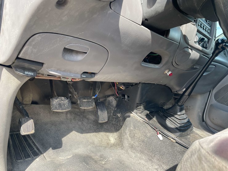 ford-f250-xl-image-51