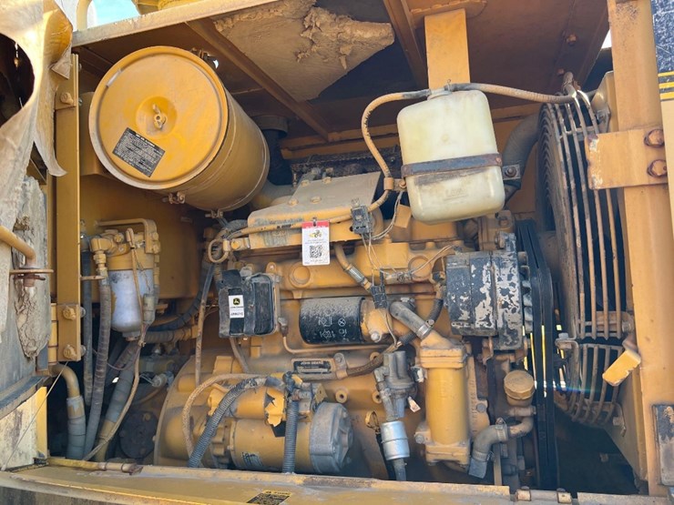 1993-deere-444e-image-19