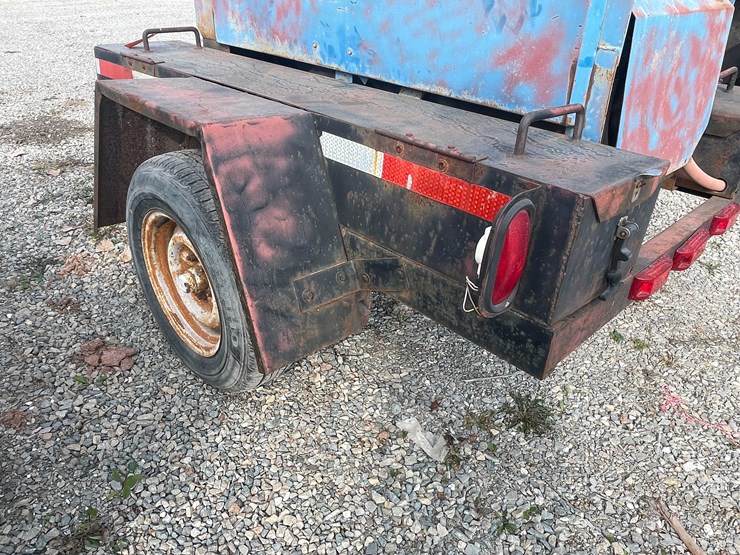#8619-•-miller-big-40-welder-(aps)-image-21