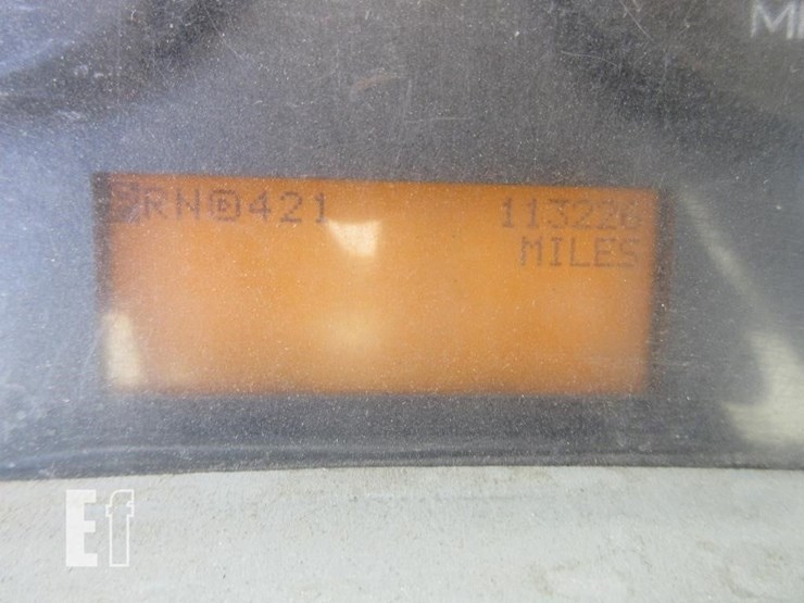 2014-international-durastar-4300-image-27