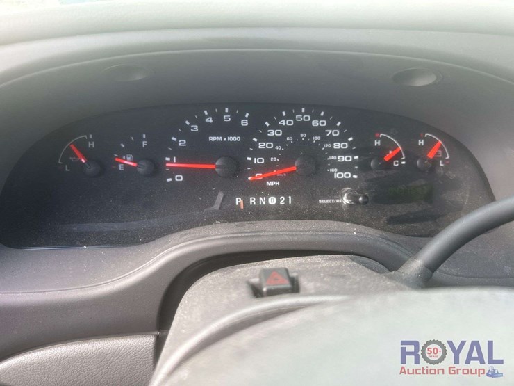 2007-ford-cargo-image-9