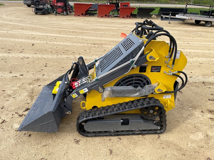 #215-•-new-landhonor-ride-on-skid-steer-loader-image-8