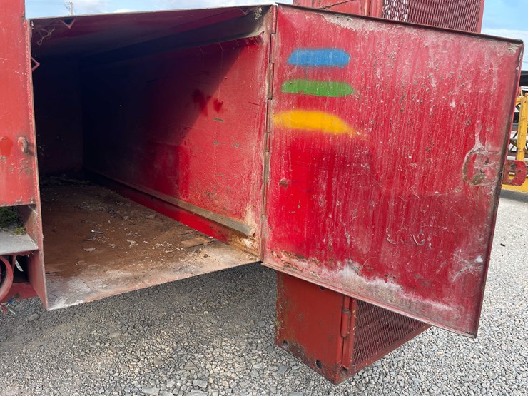 #8631-•-jobsite-parts,-tool-and-grease-trailer-(maq)-image-34