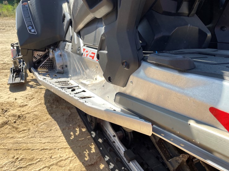 #1896-•-2020-ski-doo-grand-touring-600-snowmobile-(sells-with-bill-of-sale-only)-image-30