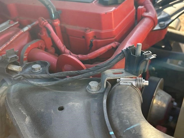 2018-freightliner-business-class-m2-106-image-56