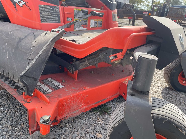 kubota-zd321-image-13