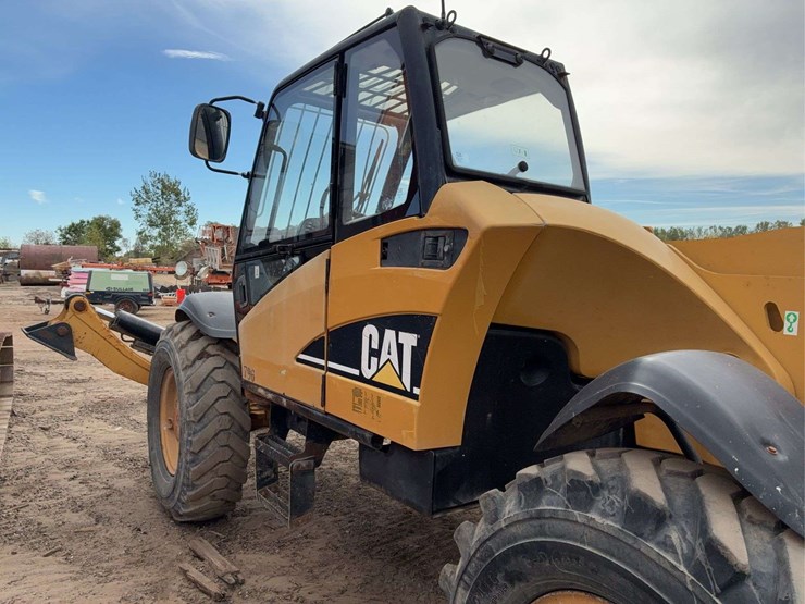 2004-caterpillar-th560b-image-23