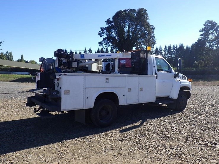 2008-gmc-c5500-11'-s/a-service-truck-image-5