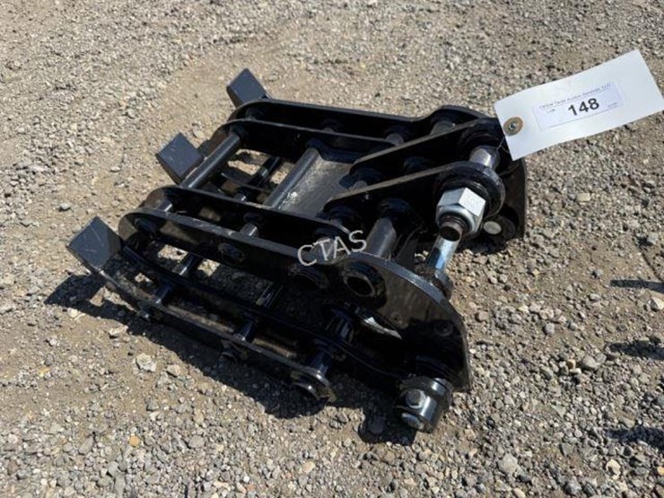 #148-•-mini-excavator-grapple-image-1