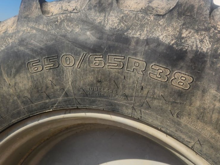 (4)-firestone-flotation-tires/rims-(np6190)-image-5