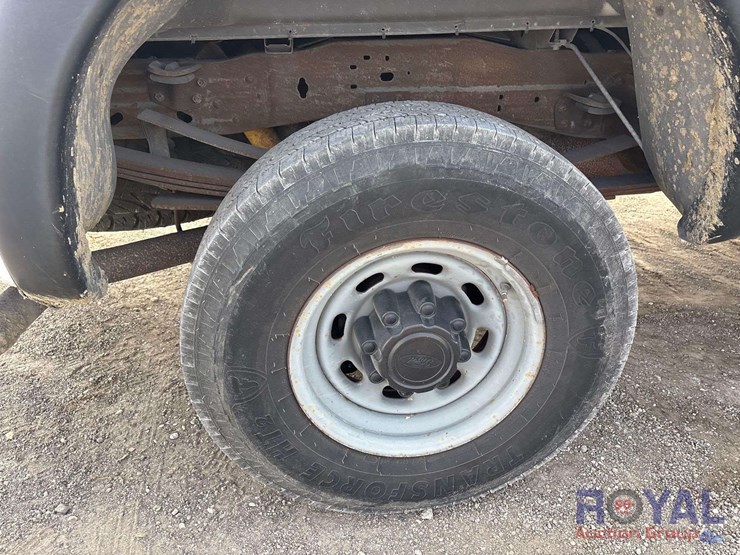 2004-ford-f250-image-25