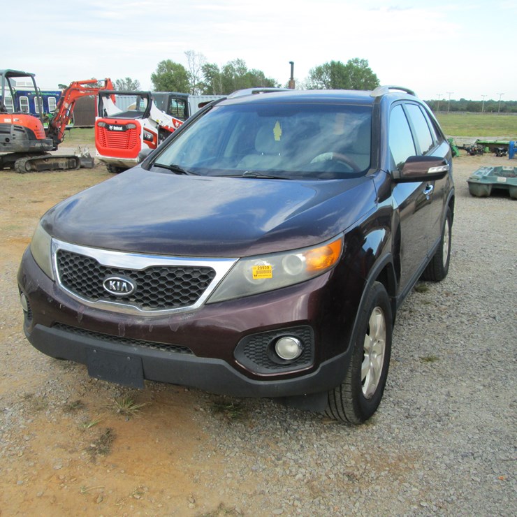 2011 KIA SORENTO