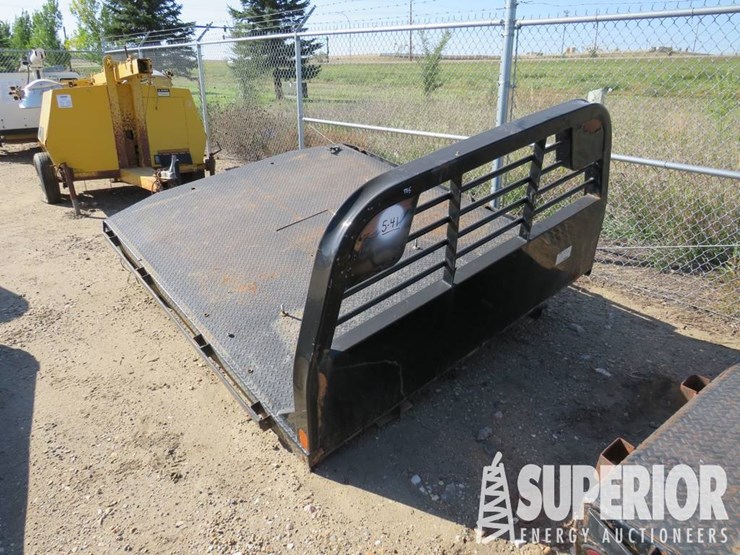 (5-41)-cm-truck-beds-7'w-x-8'6"l-steel-pickup-flat-image-2