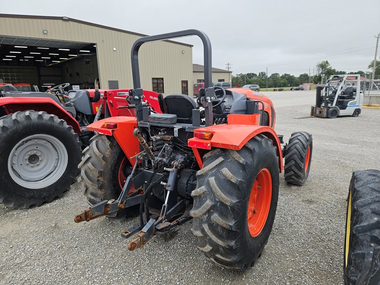 kubota-m6-111-image-15