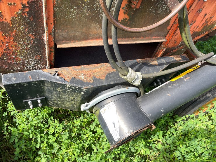 #4457-•-gravity-cart-with-3'-auger-image-16