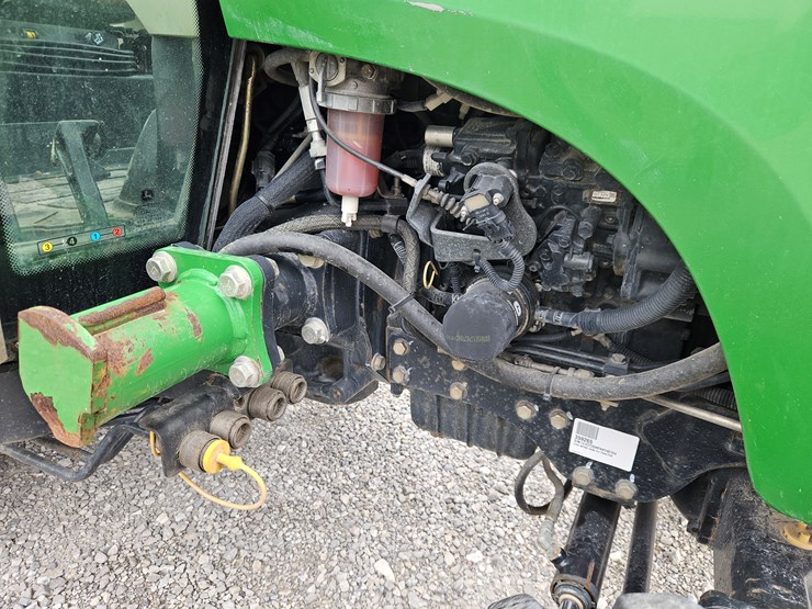2011-john-deere-3720-image-21