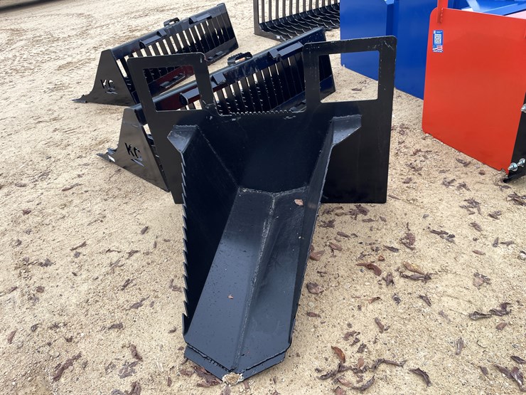 #2015-•-new-kc-40"-skid-steer-spade-bucket-image-2