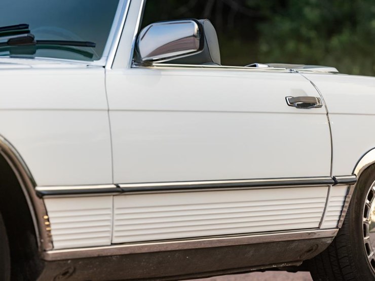 #2279-•-1988-mercedes-benz-500-class-560-sl-roadster-image-26