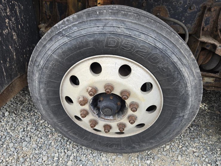 2002-kenworth-t800-image-86