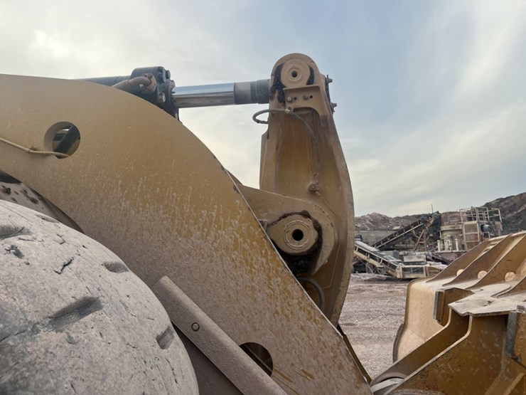 caterpillar-988k-image-114