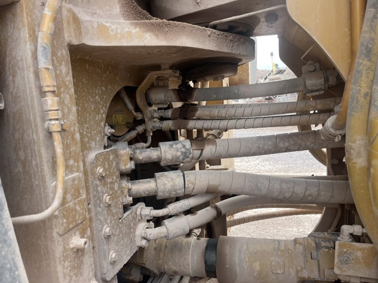 caterpillar-988k-image-105