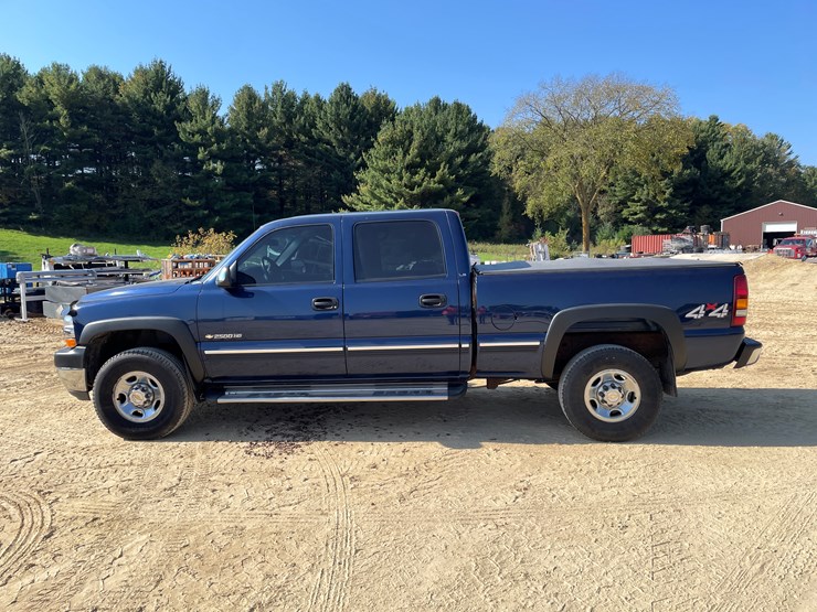 2002-chevrolet-silverado-2500hd-image-7