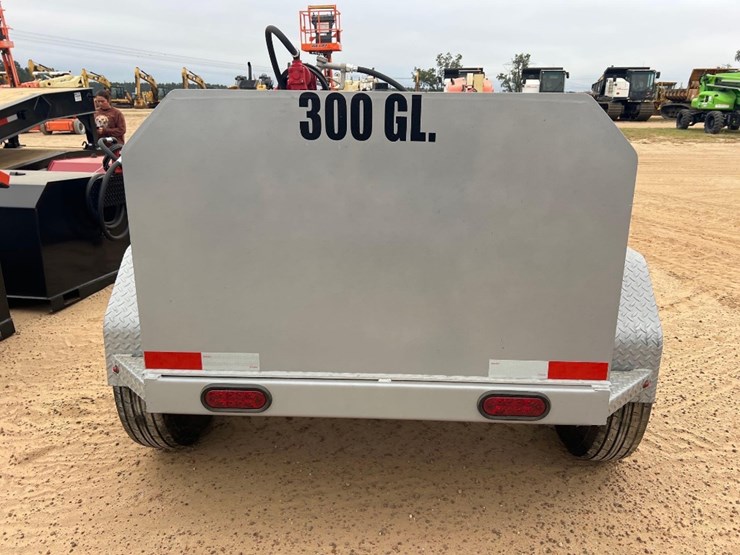 unused-xstar-300-gallon-portable-fuel-tank-image-3