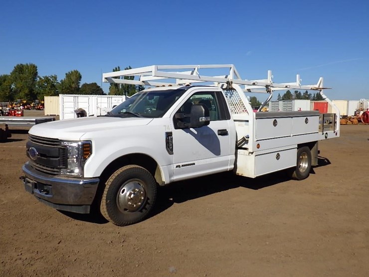 2019-ford-f350-image-1