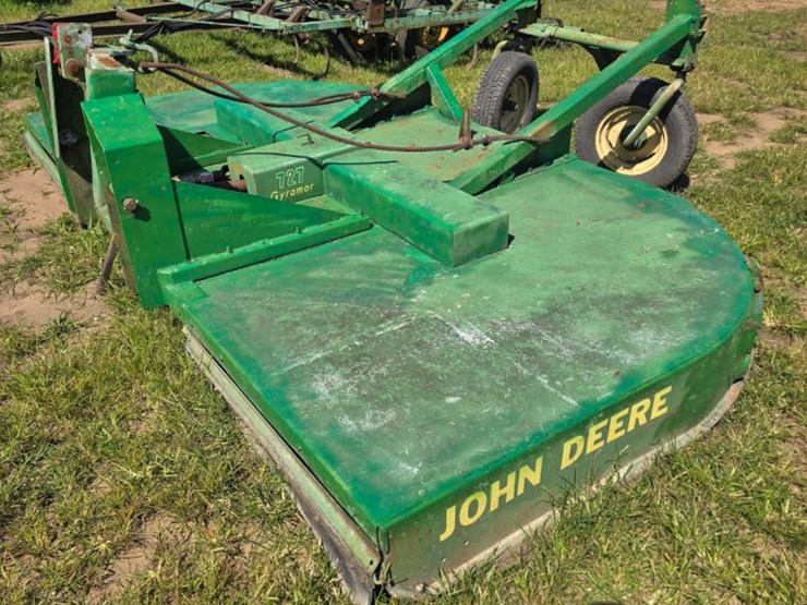 john-deere-727-image-1