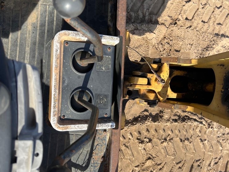 john-deere-310d-image-41