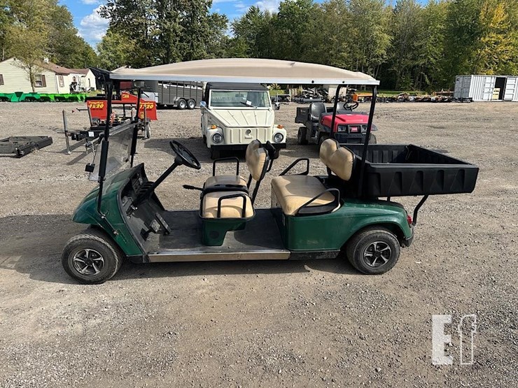 e-z-go-4-seater-electric-golf-cart-163-image-8