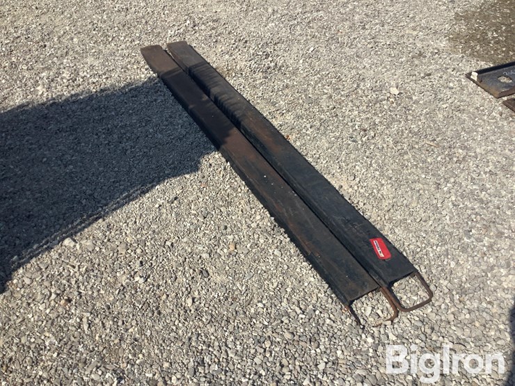 84"-pallet-fork-extenders-image-7